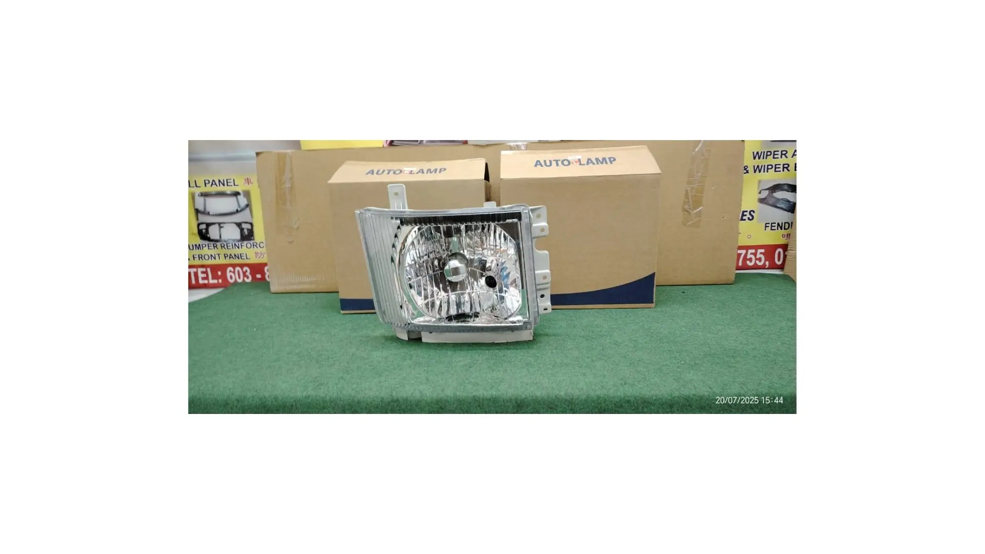 HEAD LAMP , ISUZU NLR/NPR PRO 14' RIGHT -C *W/MOTOR*